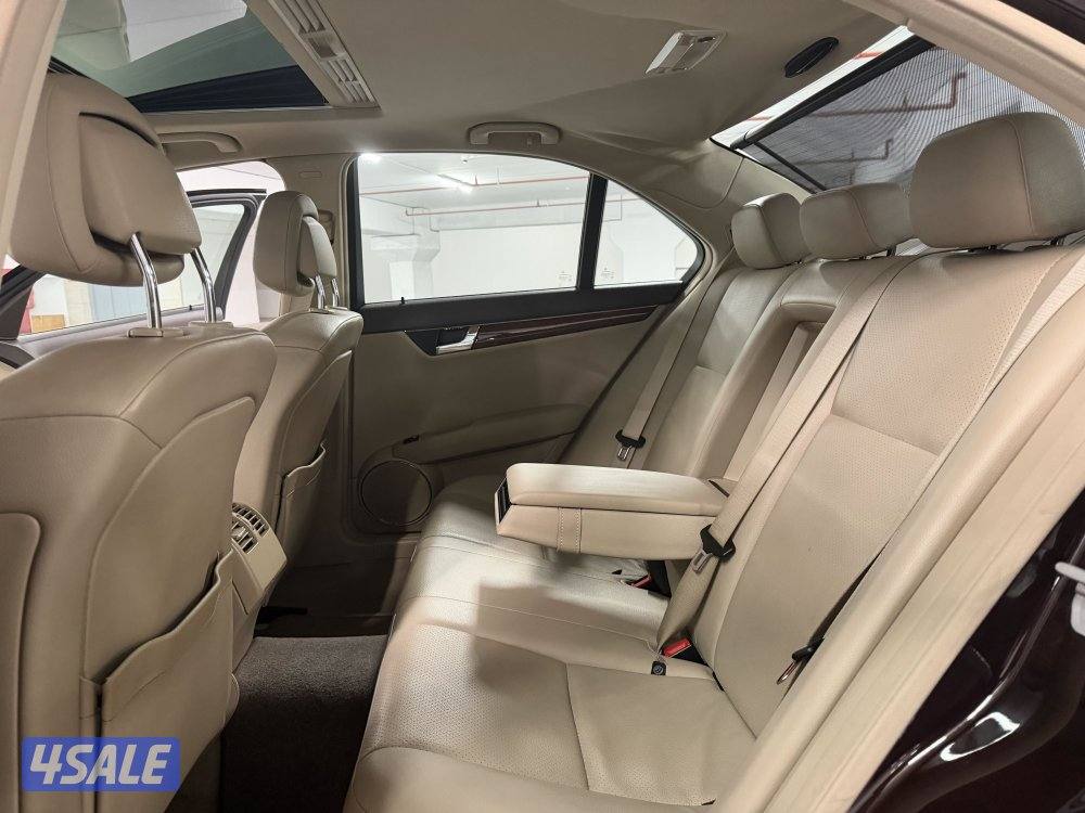 مرسيدس C 200 موديل 2011 عداد قليل 115 الف كم وارد الوكاله بحاله نادره8