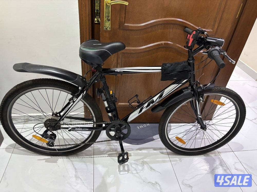 للبيع قاري وزنه خفيف تقدر تشيله اب إيد واحده  وجودته عاليه0