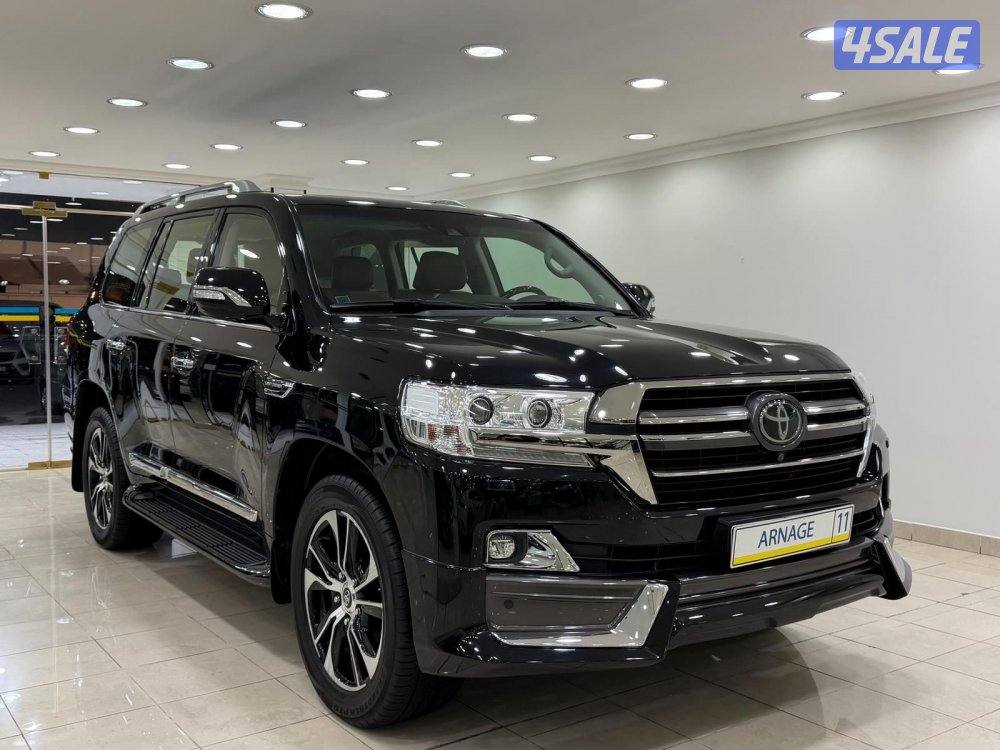 لاندكروزر VXR قراند تورنق S صبغ الوكالة 20212