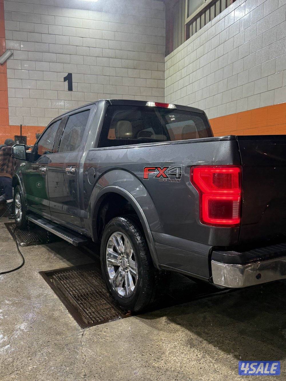 للبيع وانيت 2019 لاريت وارد الكويت2