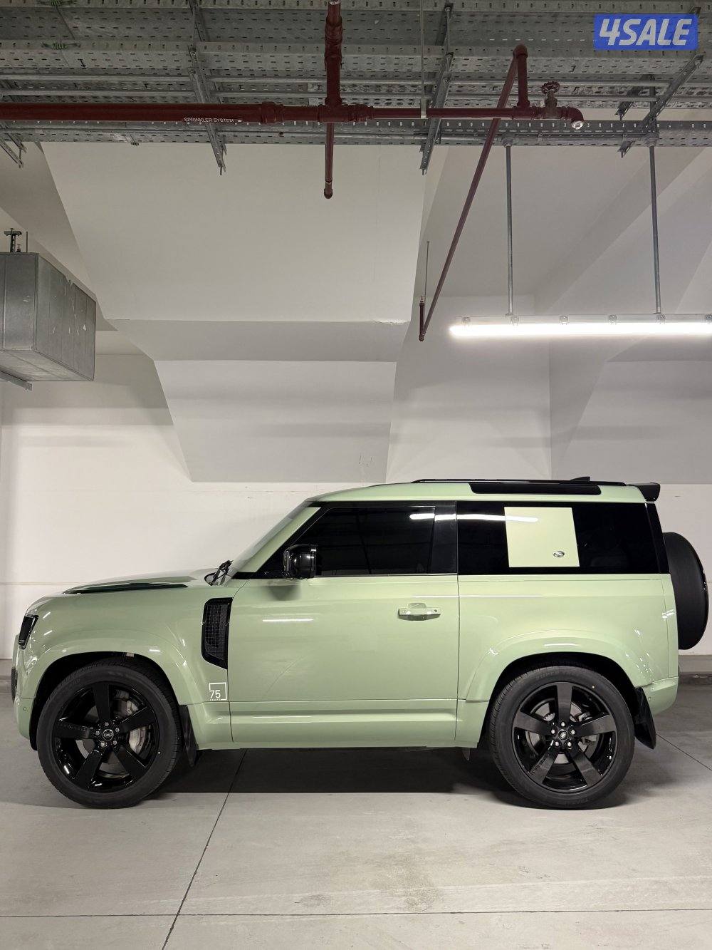 ديفندر 75 عام لمتد اديشن 6 سلندر2