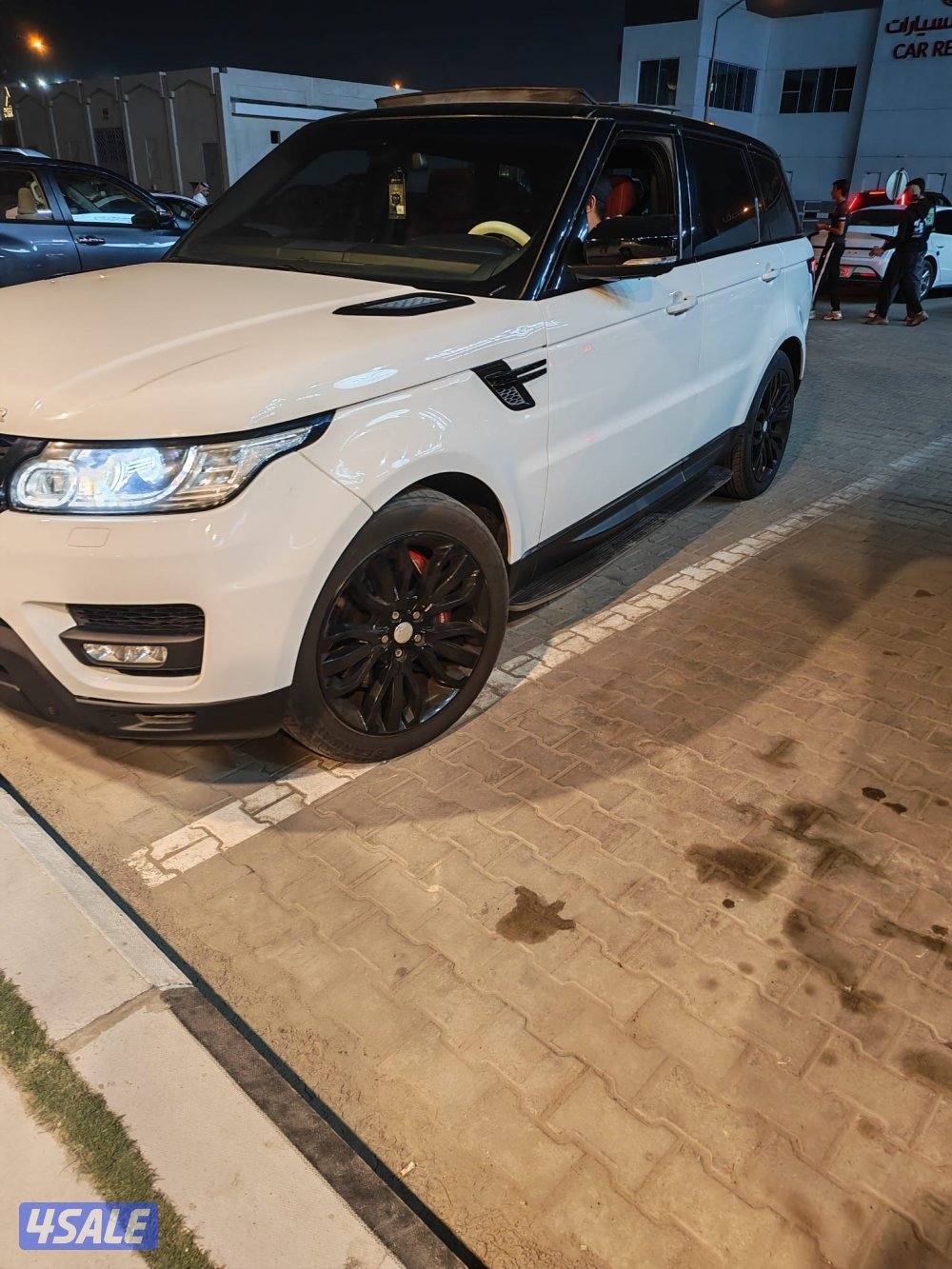 رنج روفر اسبورت سوبر1