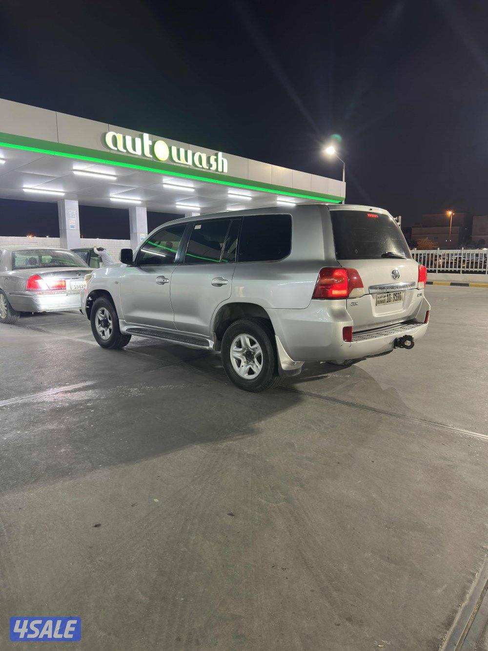 للبيع لاند مديل 2009 شرط الفحص قير عادي( قير مكينه شاصي )ماشي 650 الف5