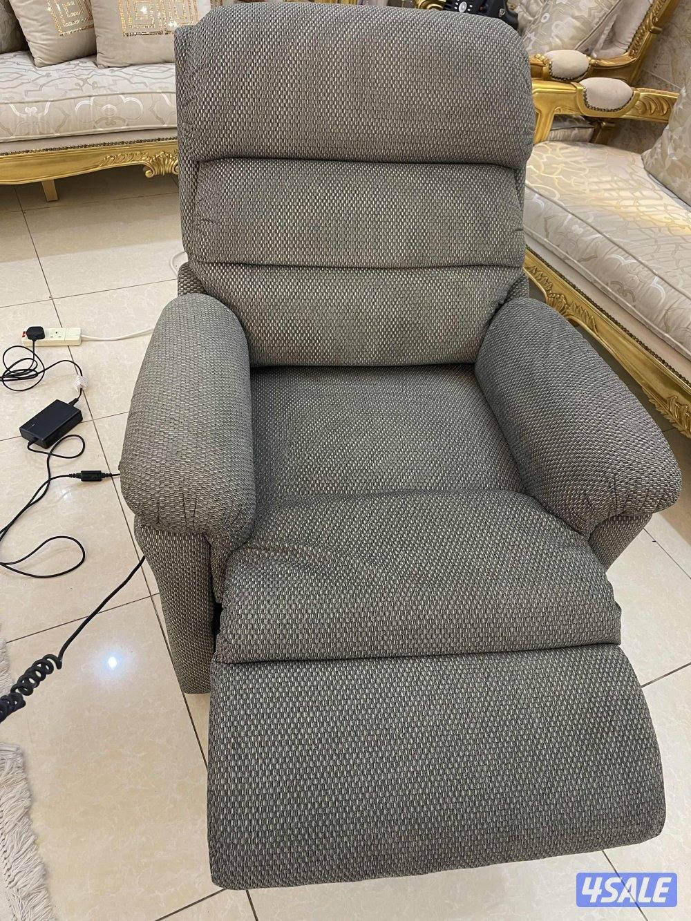 ليزي بوي الاصلي كهربائي يرفع الارجل ويرد الضهر ويساعد علي الوقوف0