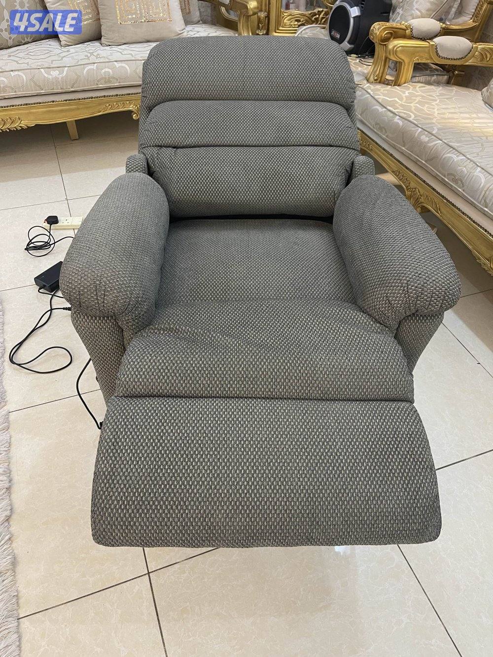 ليزي بوي الأصلي كهربائي خاصيه ممتازه لكبار السن يرفع الارجل ويساعد علي4