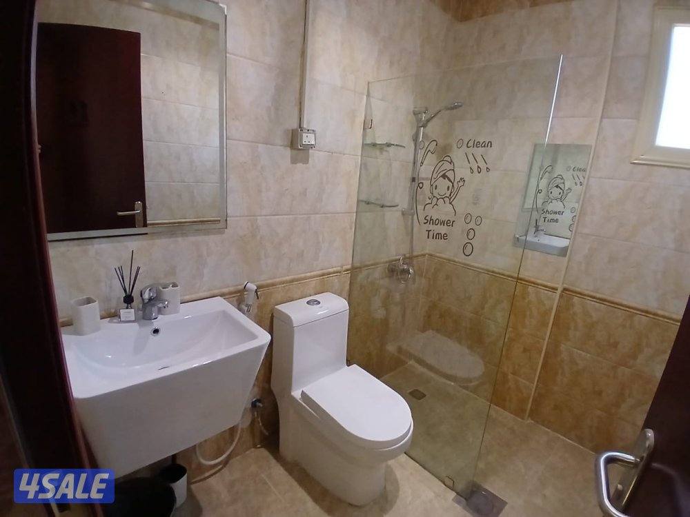 ل عشاق الزوق الرفيع شقه مفروشه وغير مفروشه للإيجار الشهري14