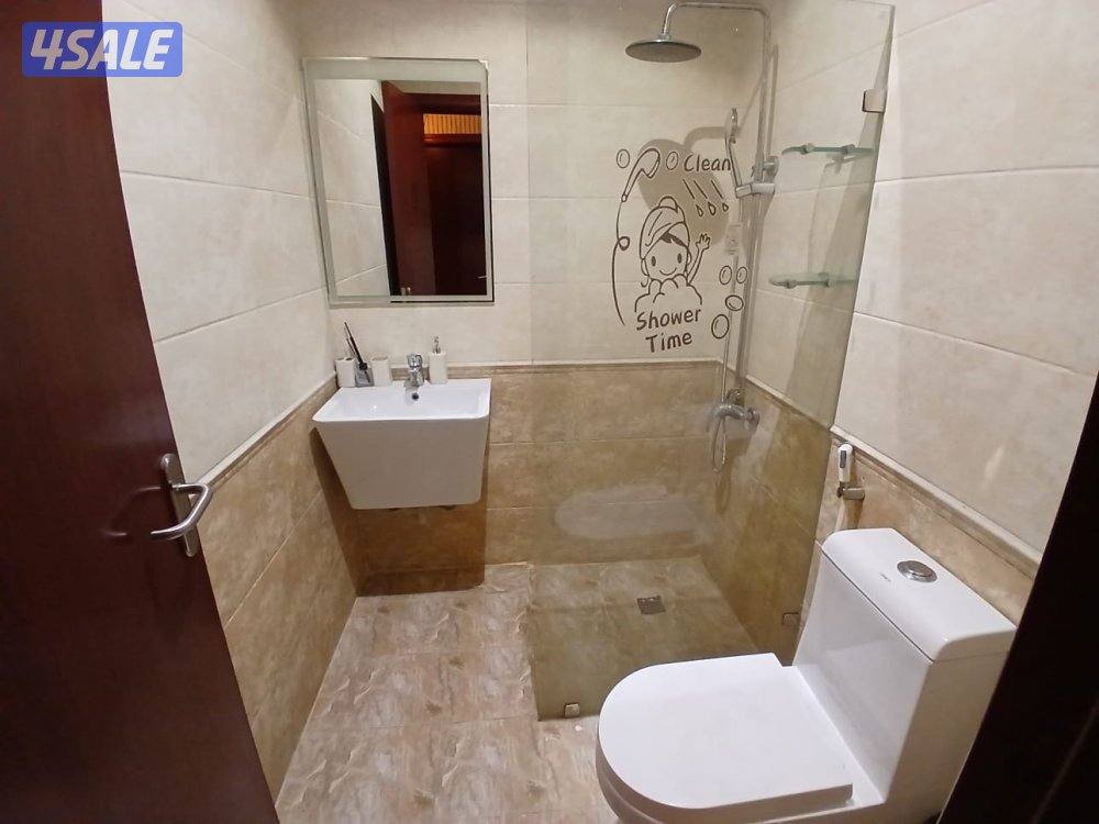 ل عشاق الزوق الرفيع شقه مفروشه وغير مفروشه للإيجار الشهري15