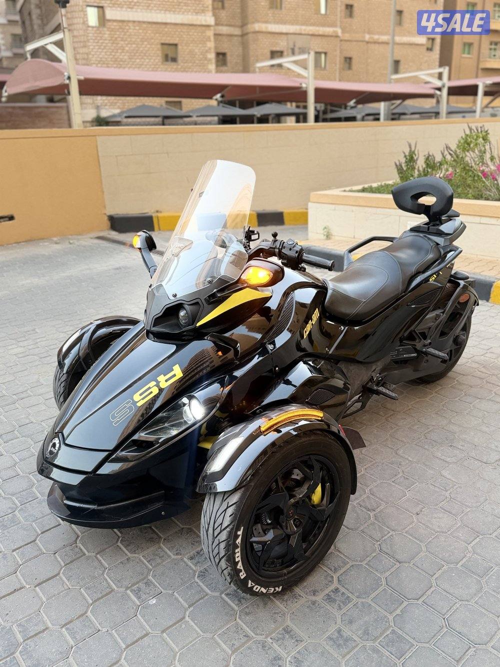 CAN-AM SPIDER 2014 RSS كامل المواصفات بحاله ممتازه1