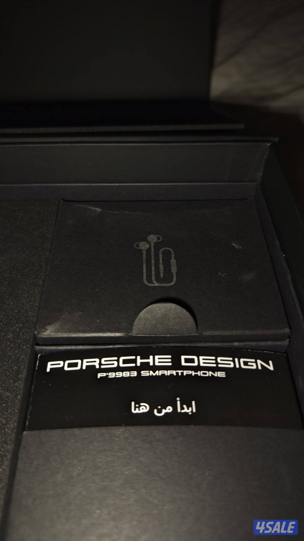 BlackBerry Porsche Design P’9983 Carbon9