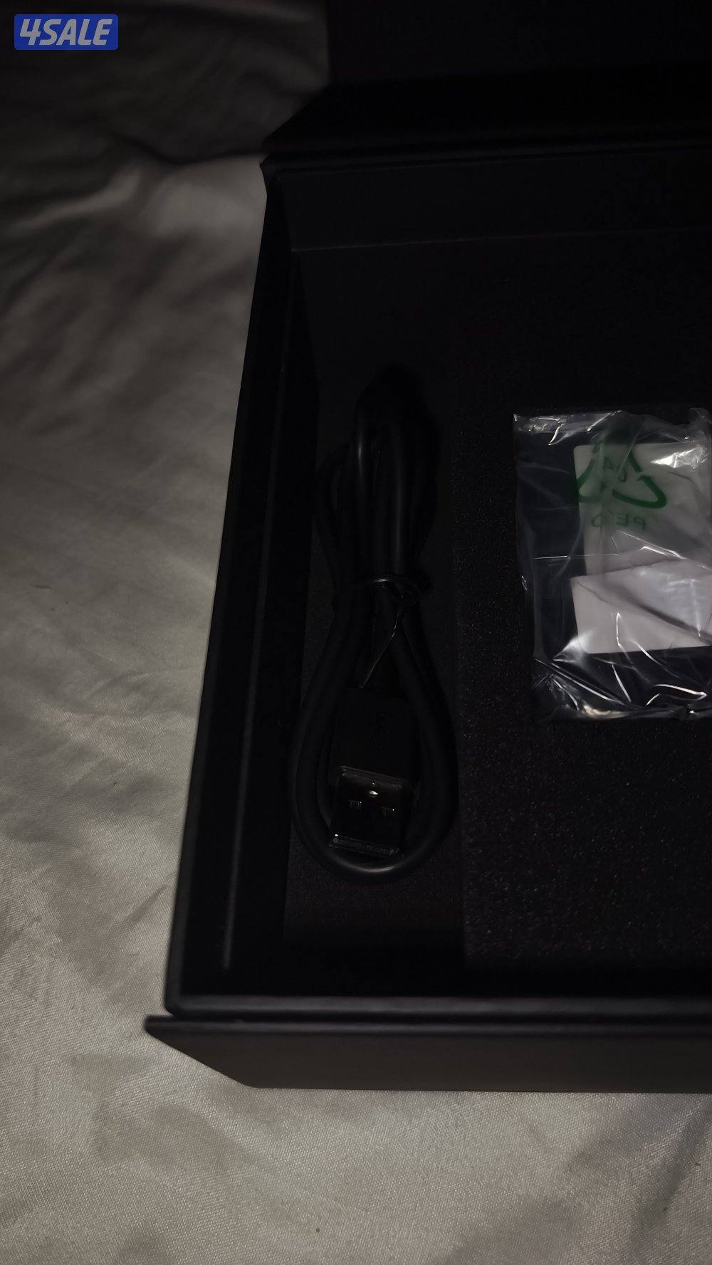 BlackBerry Porsche Design P’9983 Carbon11