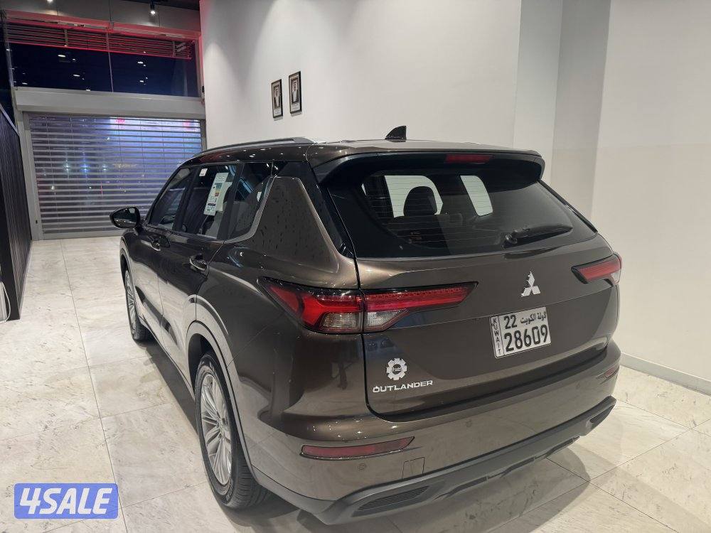 Mitsubishi outlander5