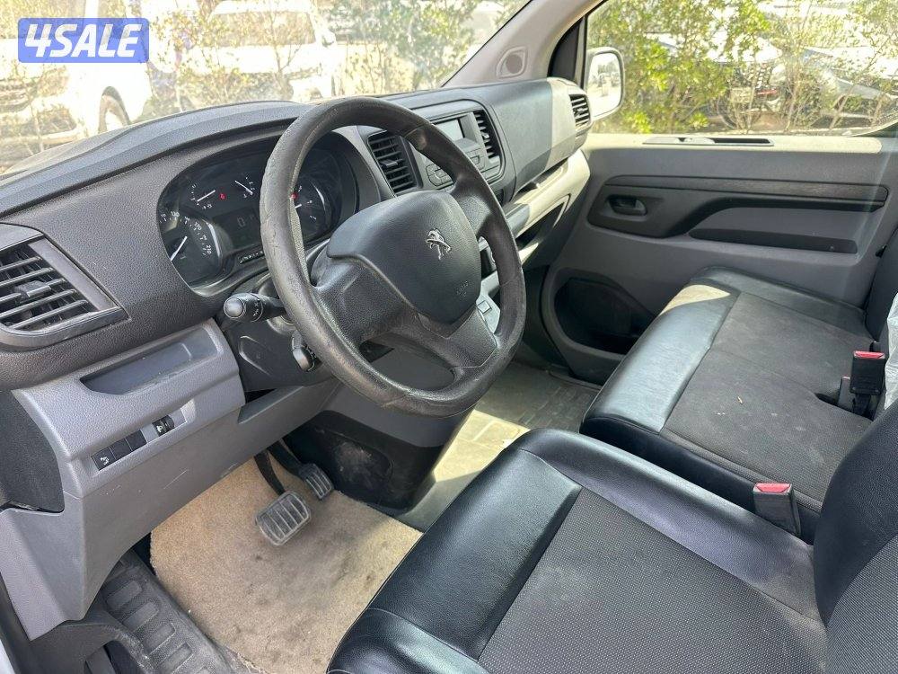 للبيع بيجو بكس اكسبرت ثلاجةطراز 20227