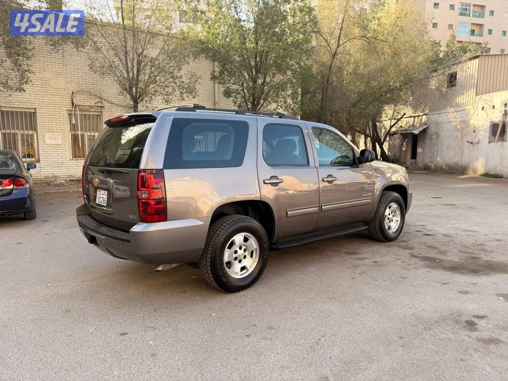 تاهو بحالة المصنع شد بلها سيرفيس وكاله7