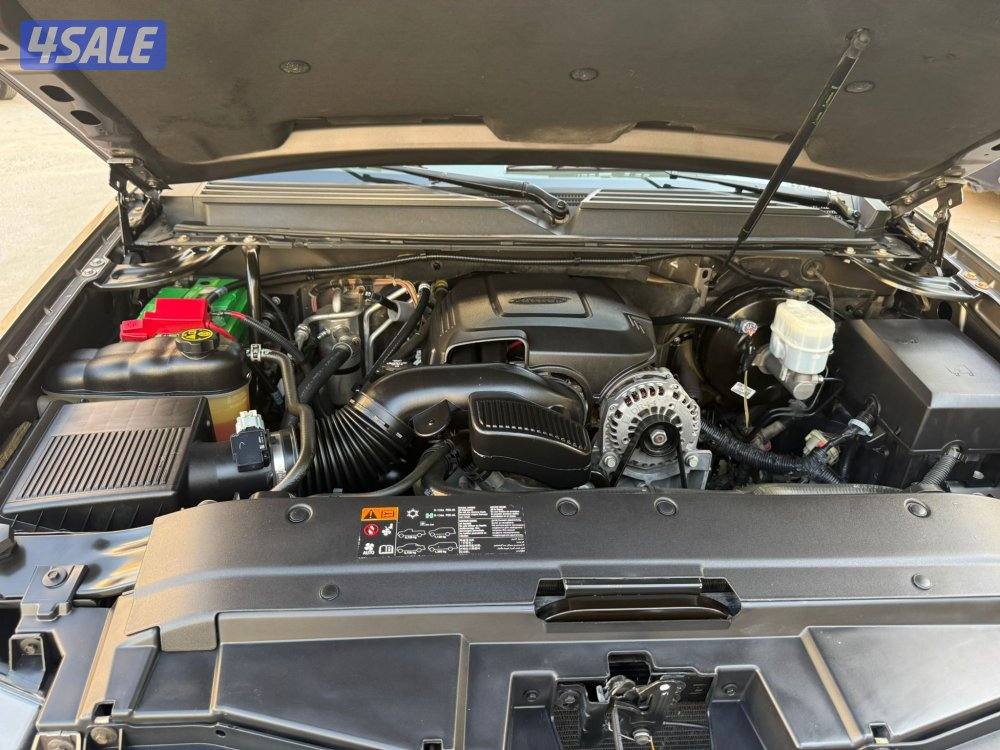 تاهو بحالة المصنع شد بلها سيرفيس وكاله10