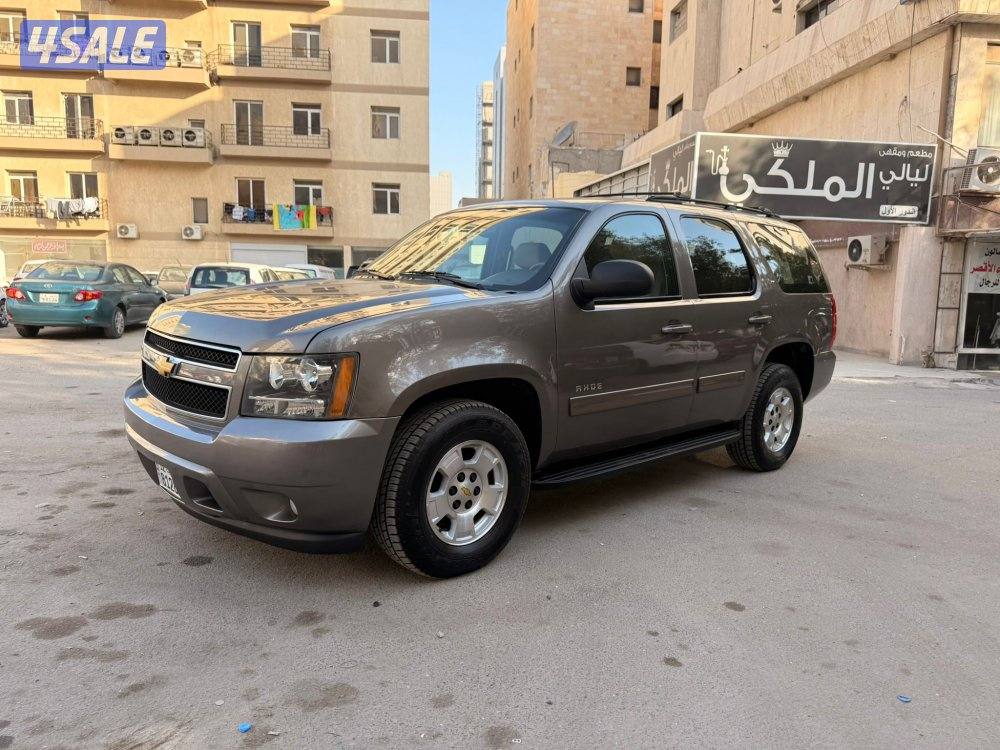 تاهو بحالة المصنع شد بلها سيرفيس وكاله11