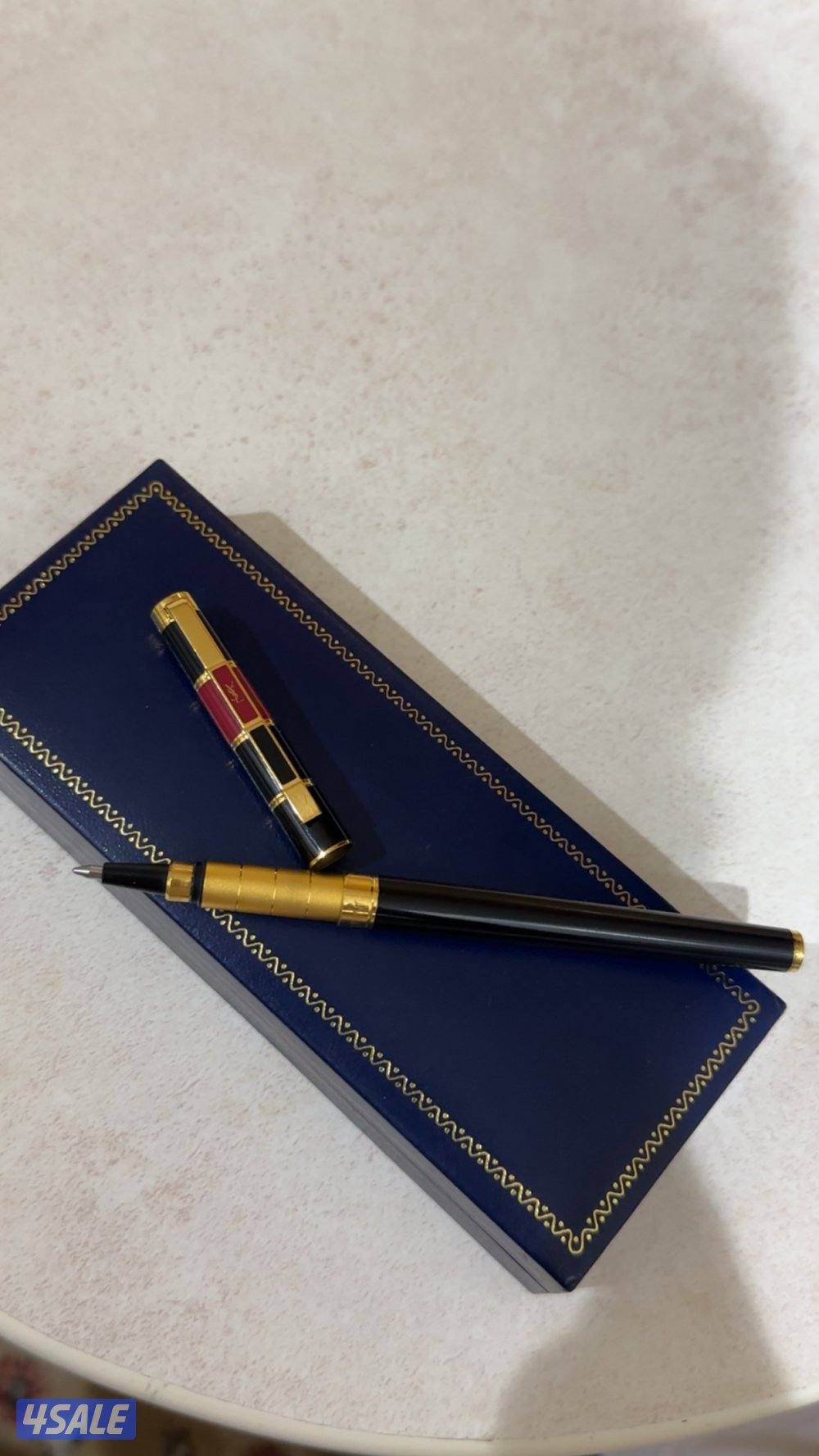 للبيع قلم ايف سان لوران فنتج1