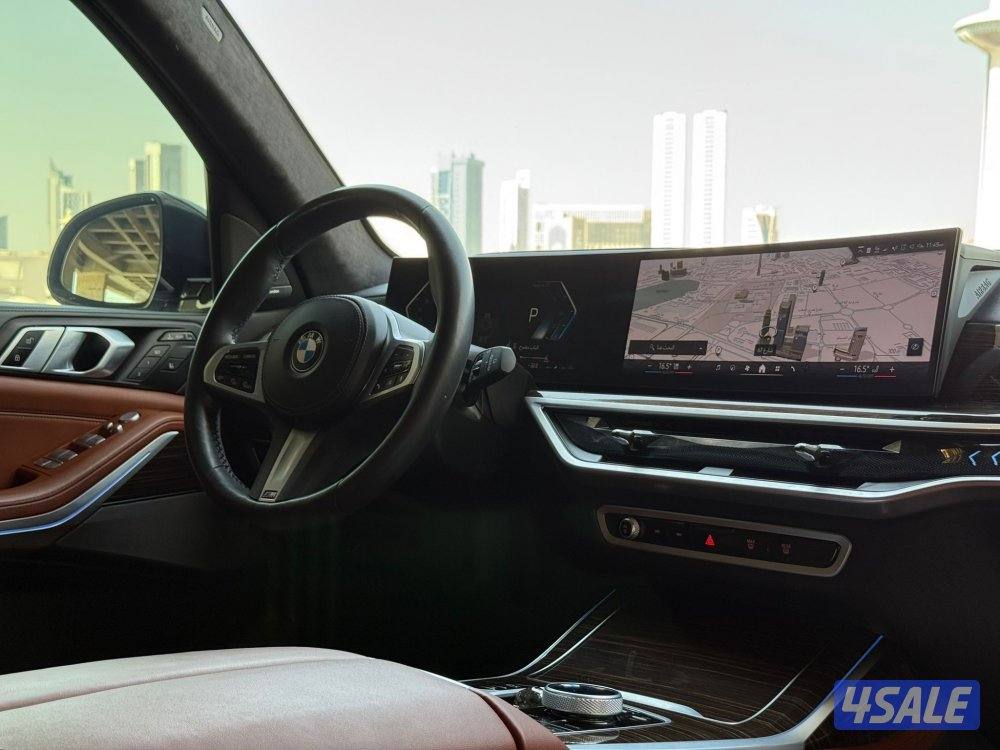 بي ام دبليوX7 كتM موديل2024 عداد21الف وارد الغانم تحت الكفاله+الصيانه6