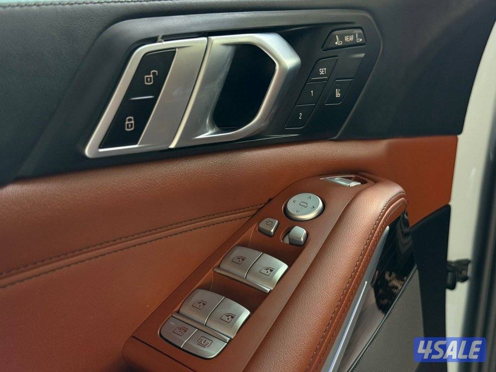 بي ام دبليوX7 كتM موديل2024 عداد21الف وارد الغانم تحت الكفاله+الصيانه11