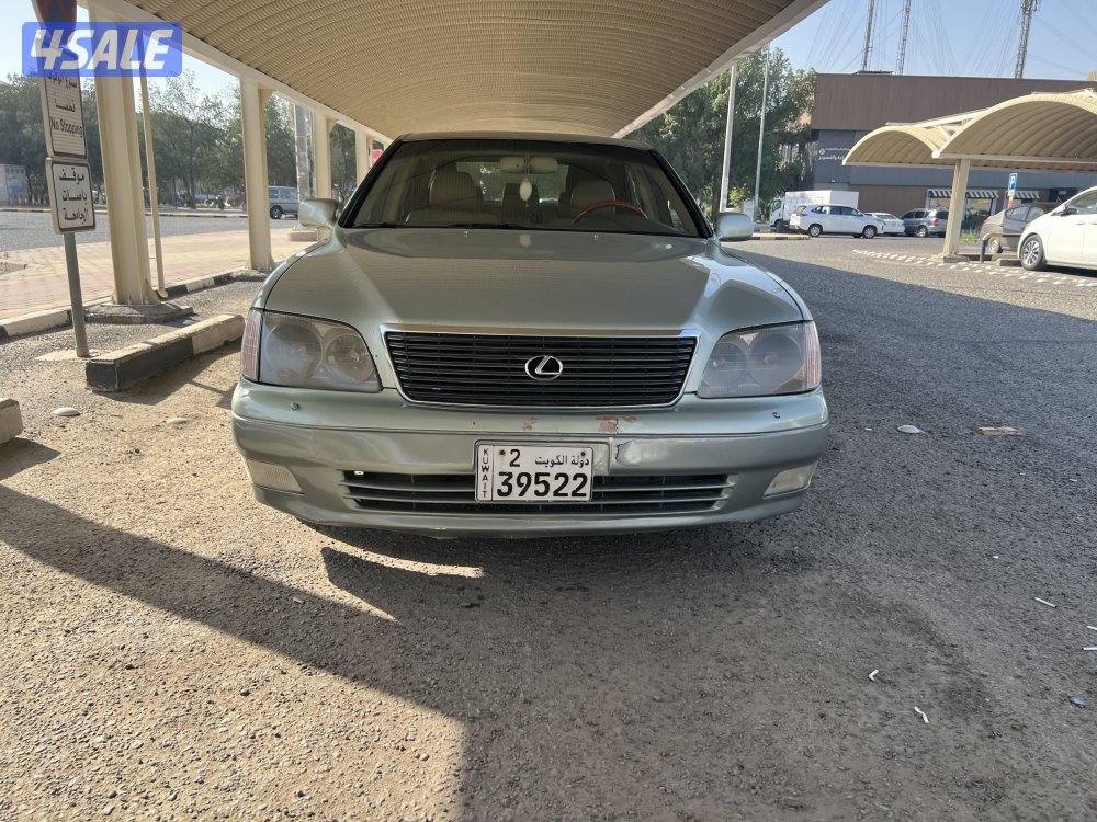 لكزس LS40019984