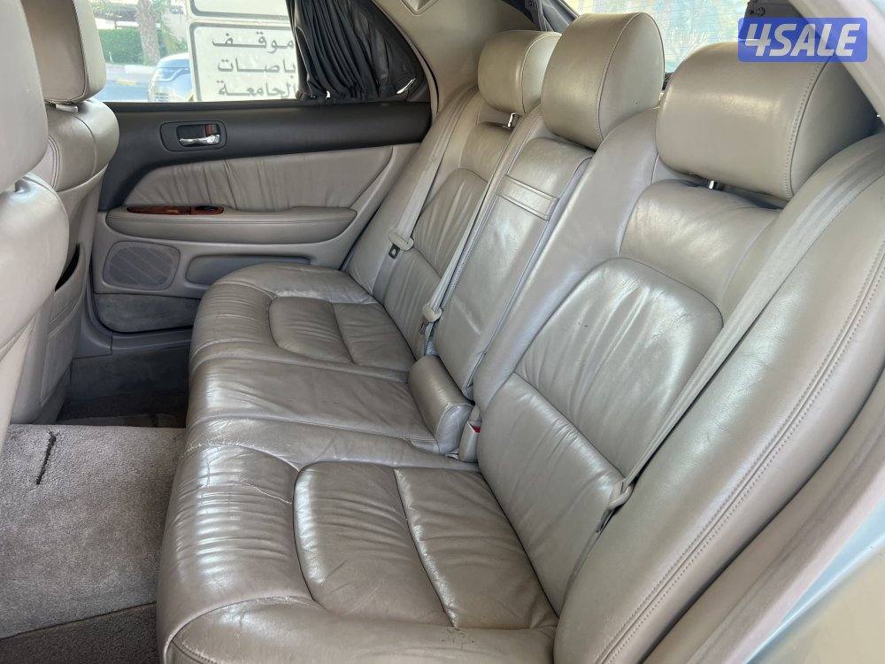 لكزس LS400199810