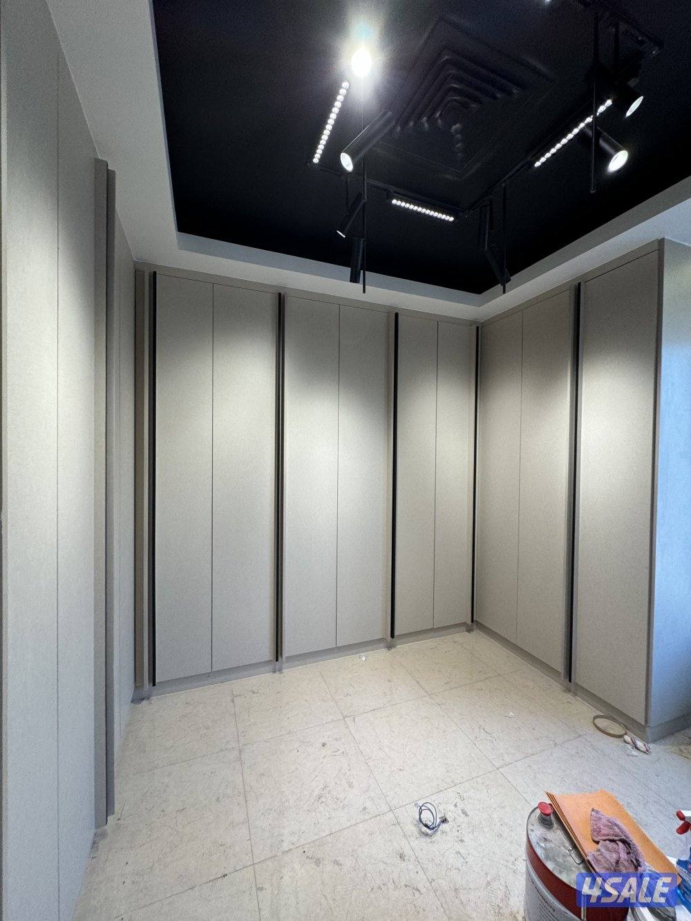 نجار تفصيل دواليب جدران تلفزيون بد وول وأبواب خشب وديكور1