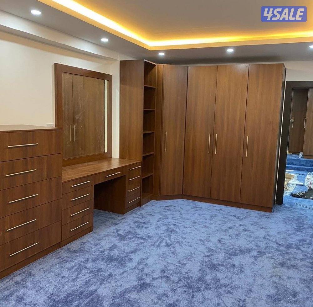 نجار تفصيل دواليب جدران تلفزيون بد وول وأبواب خشب وديكور4