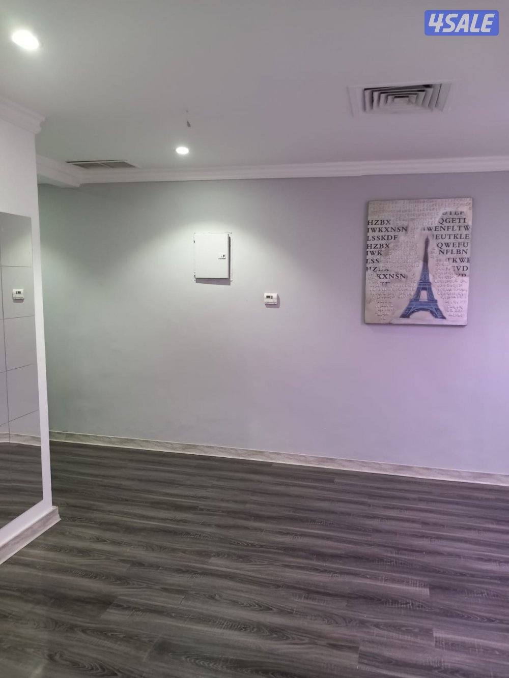 شقق للايجار خلو وفاضي غرفة وصالة ومطبخ وحمام تشطيب سوبر لوكس يوجد 🚗🚙1