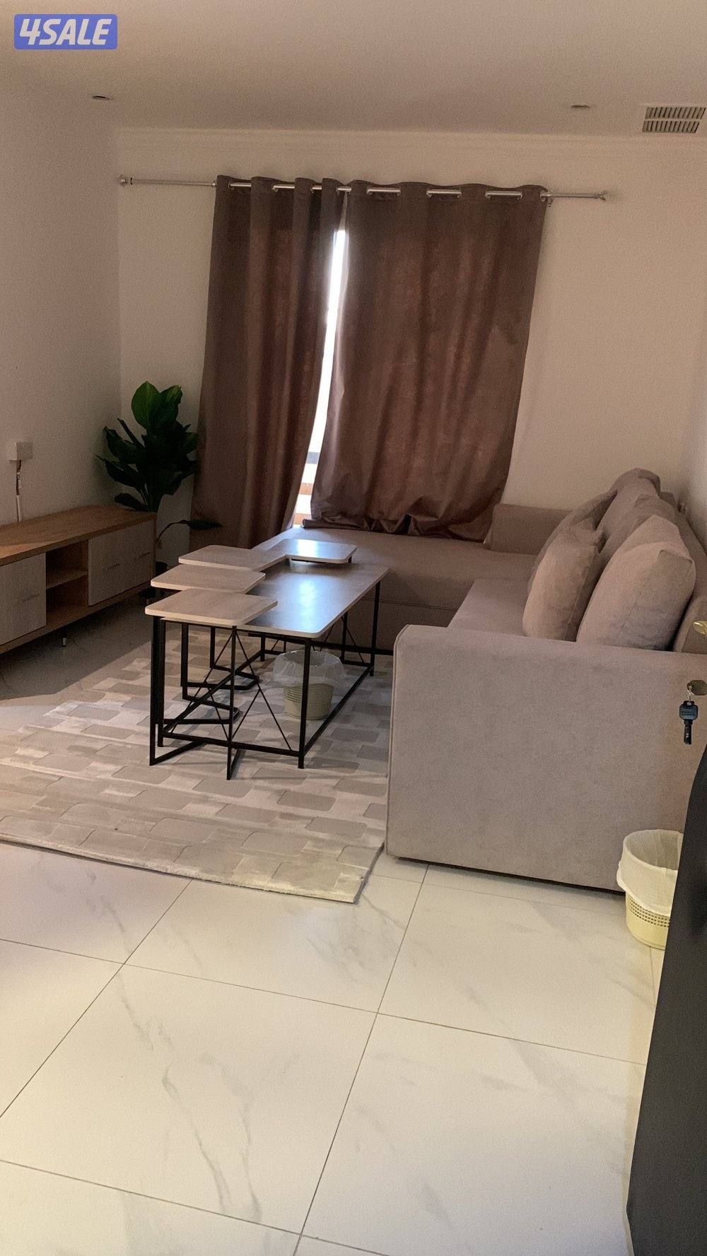 شقق للايجار خلو وفاضي غرفة وصالة ومطبخ وحمام تشطيب سوبر لوكس يوجد 🚗🚙2