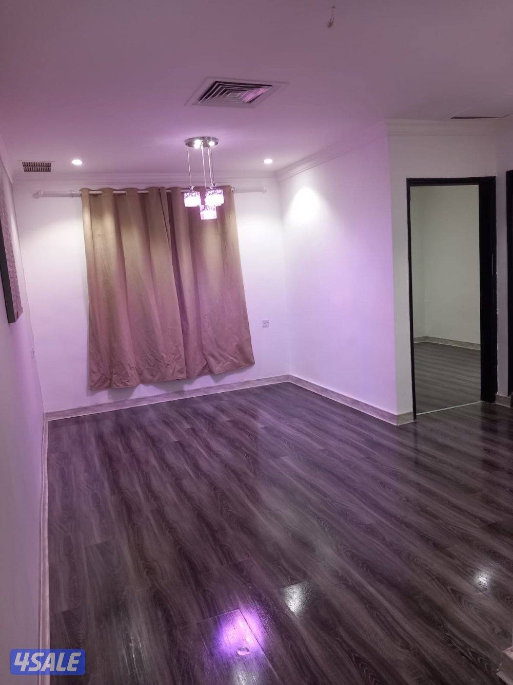 شقق للايجار خلو وفاضي غرفة وصالة ومطبخ وحمام تشطيب سوبر لوكس يوجد 🚗🚙4