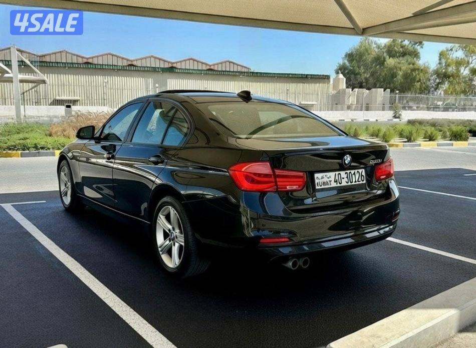 BMW 320i -الموديل :2016 -العداد:1644