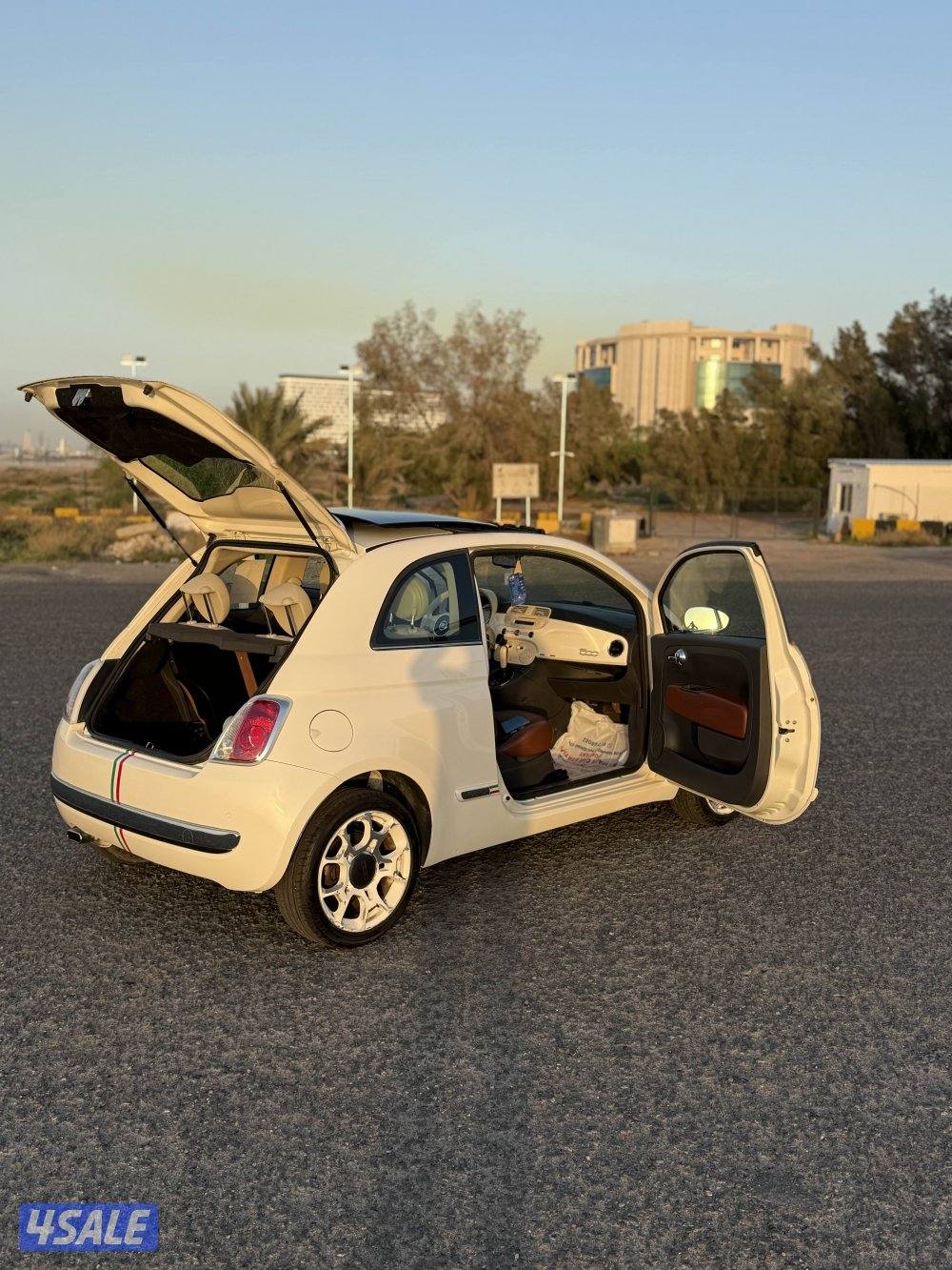 للبيع فيات 5004