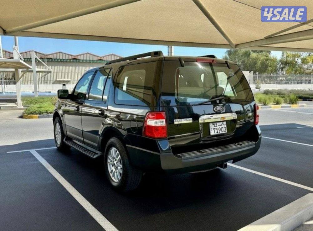 فورد إكسبديشن  -الموديل :2013 العداد:1884