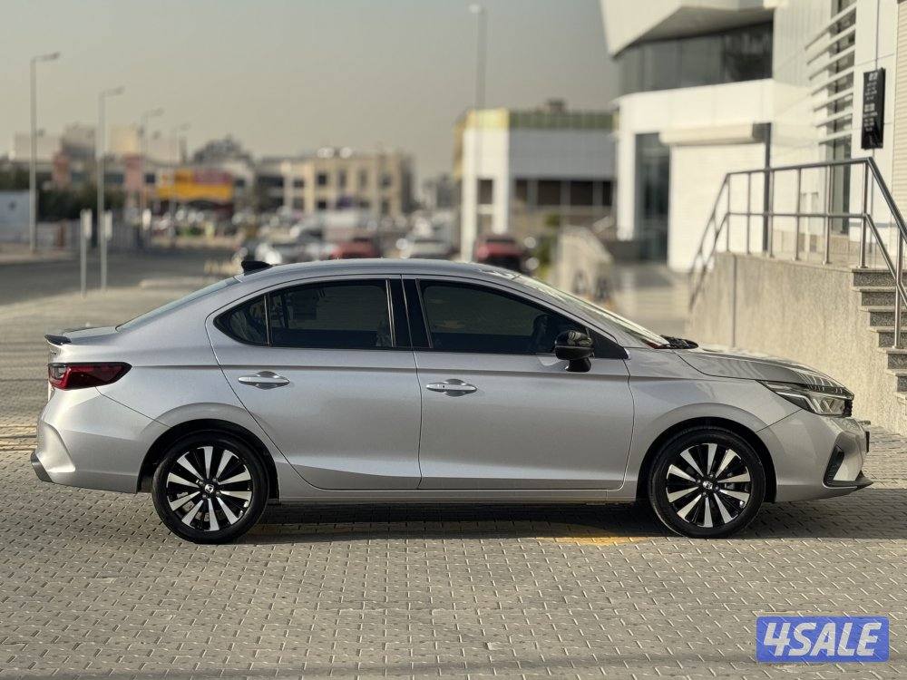 للبيع هوندا سيتي موديل 2024 أصفار2