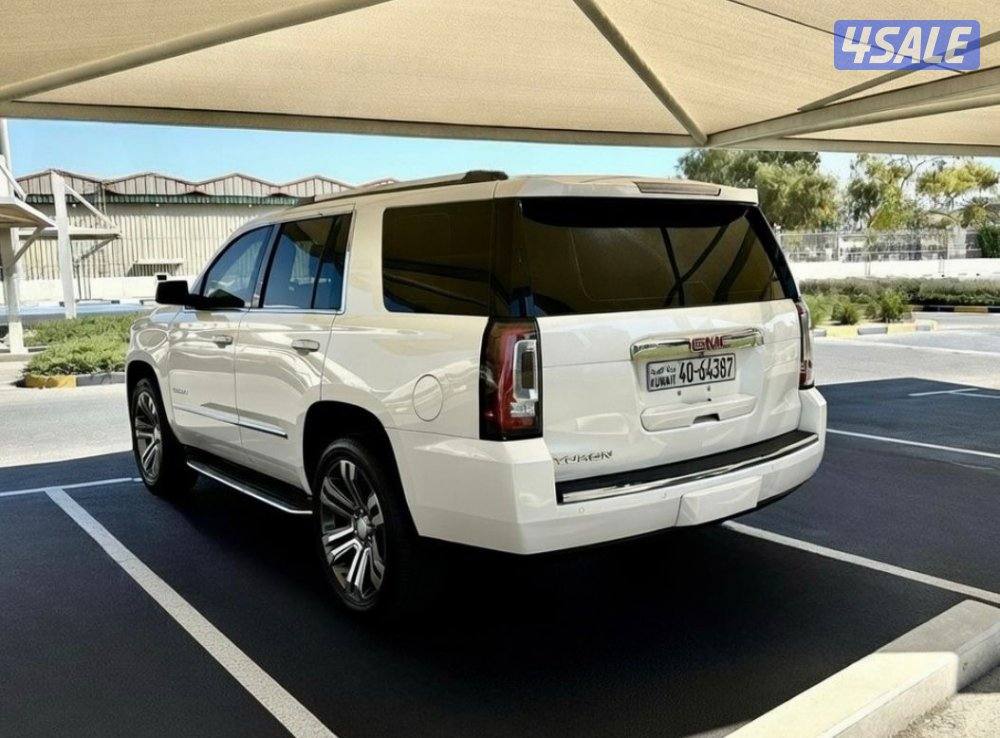 يوكن دينالي-الموديل : 2015 العداد :249GMC4