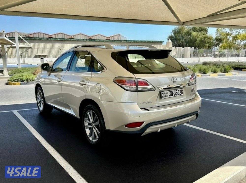 لكزس RX 350 -الموديل :2014 العداد: 1124