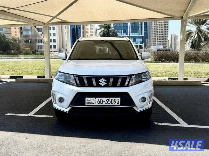 سوزوكي فيتارا-الموديل :2021- العداد:1041