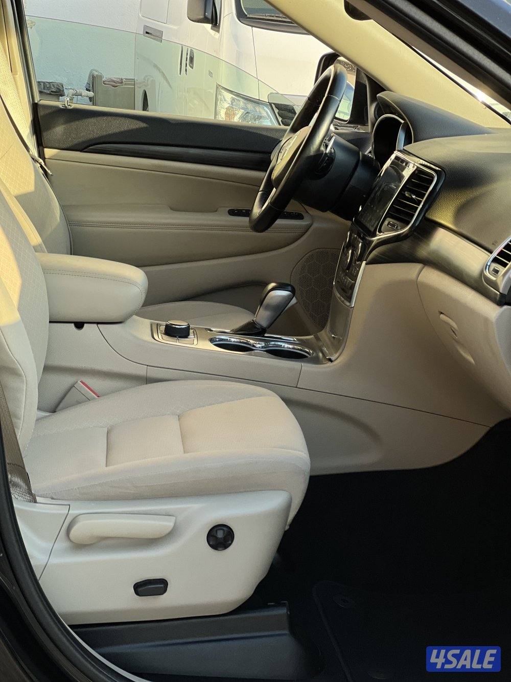 للبيع جراند شيروكي بحالة ممتازة4