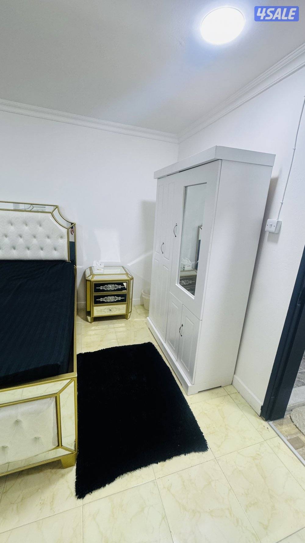 شقه خلو للايجار بحولي غرفة وصالة وحمام ومطبخ4