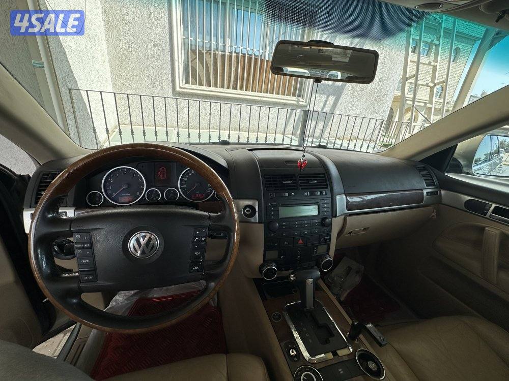 فولكس طوارق صبغ الوكاله موديل 2009 ماشي 192 الف فقط كامل المواصفات5