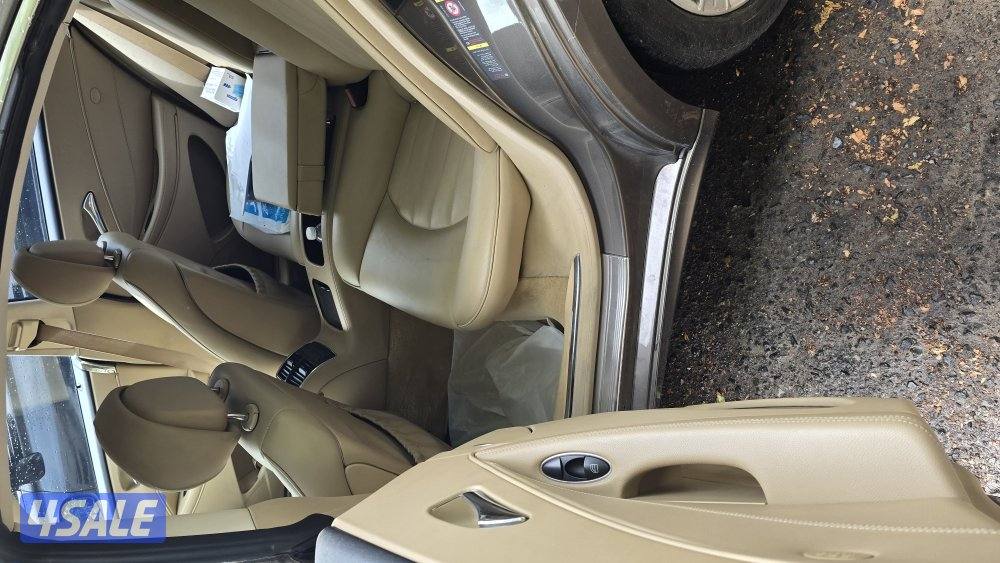 مرسيدس للبيع cls 280 .. موديل ٢٠٠٩2