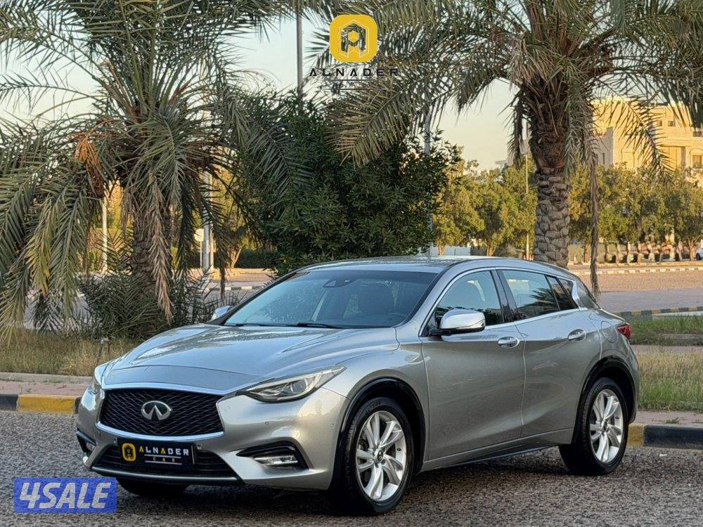 للبيع INFINITY Q30 موديل 2017 وارد البابطين0