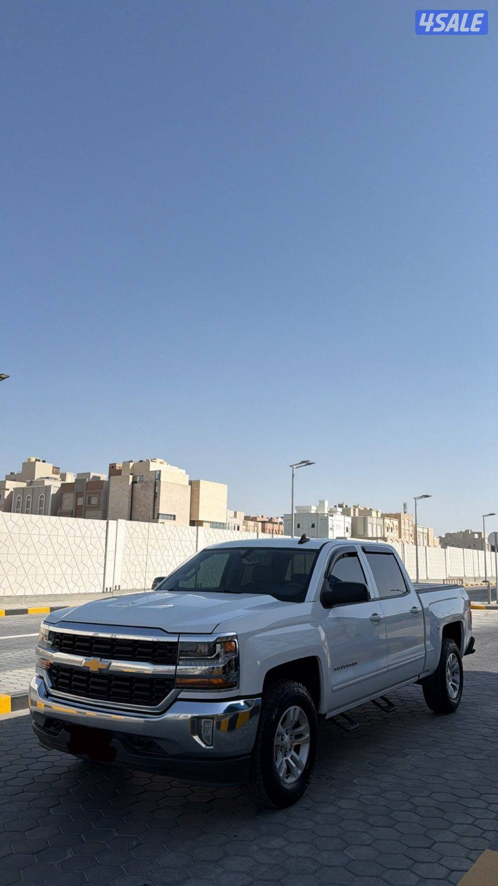 للببع سلفرادو 2018 LT دبل اكتروني شرط الفحص بالكامل0