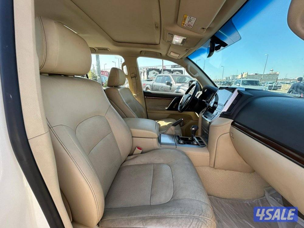 تويوتا لاند كروزر GX.R-V8 موديل 2017 ماشى 171.000 k.5