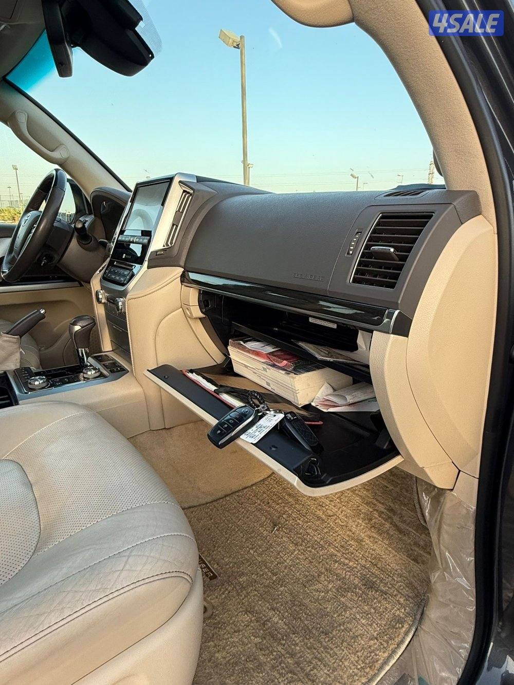 لاند كروز VXR الساير 2018 بحاله الوكاله عداد 260 الف12