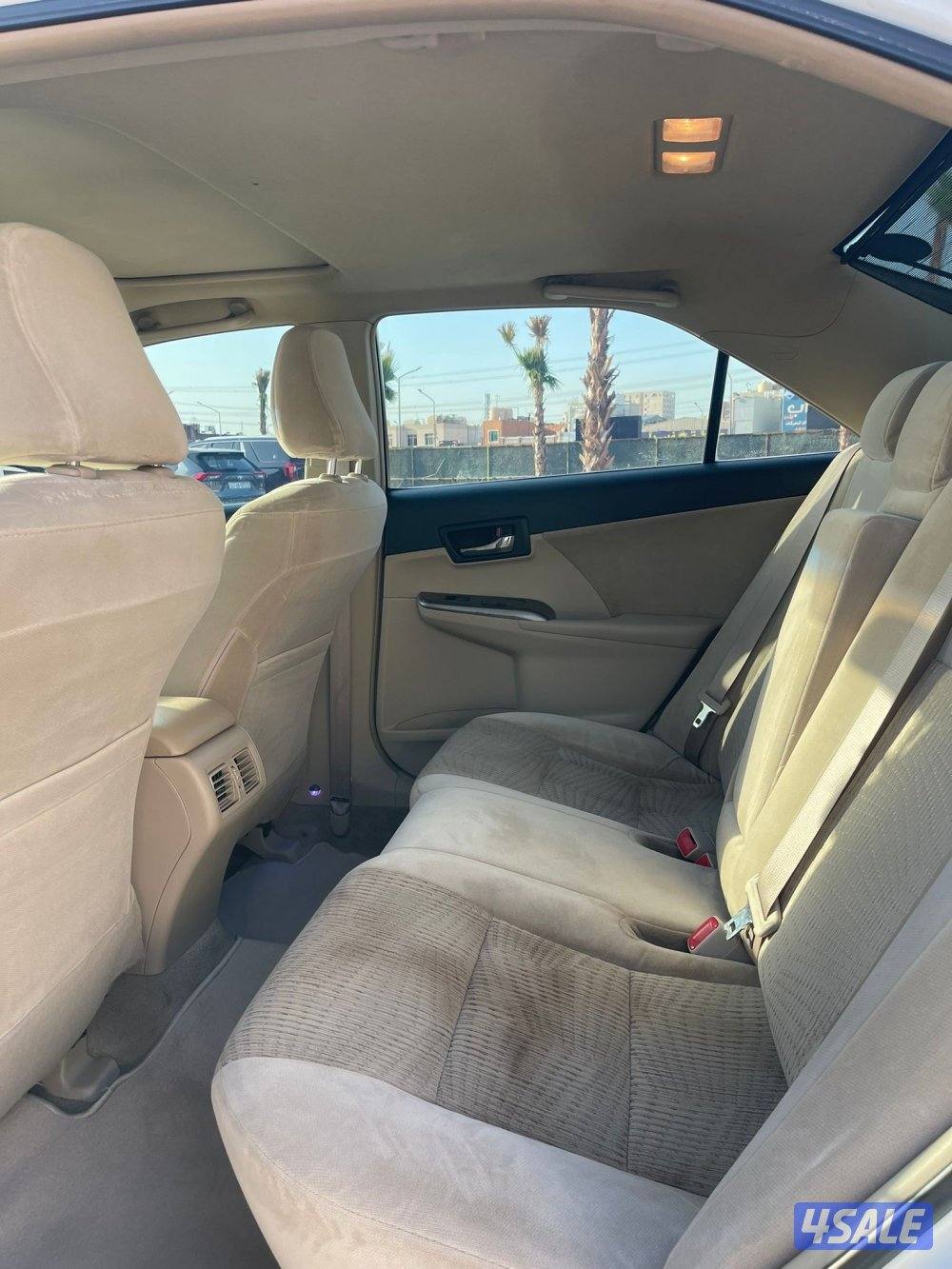 كامري GLX الساير 2014 بحاله نادره عداد 82 الف4