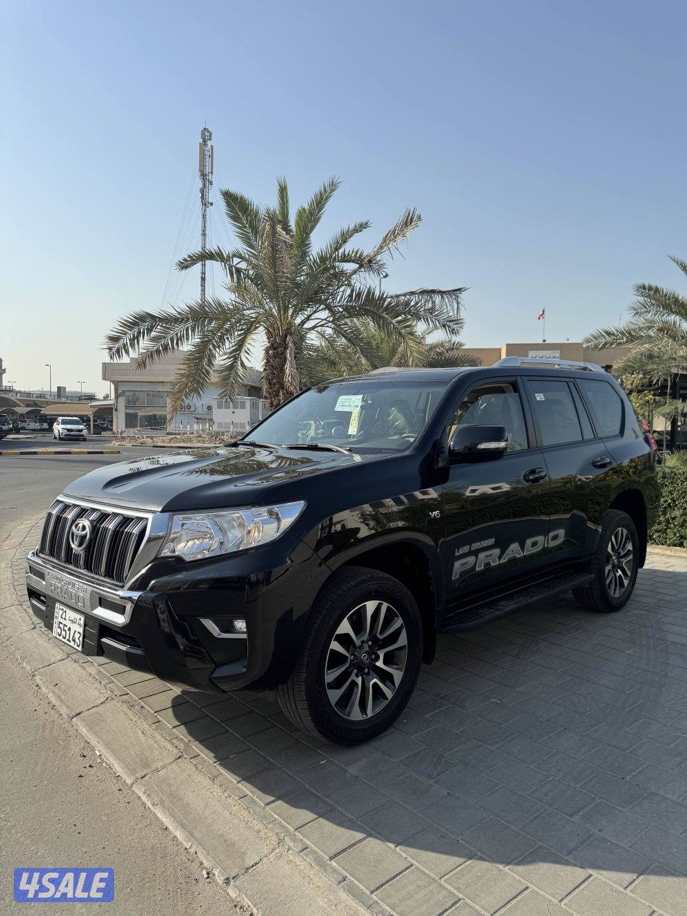 برادو 2022 TXL صبغ الوكالة عداد 55 وارد الساير حمايه فل بدي0