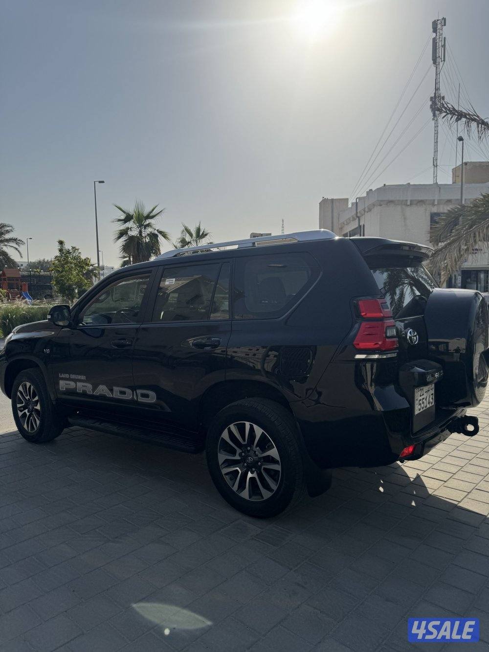 برادو 2022 TXL صبغ الوكالة عداد 55 وارد الساير حمايه فل بدي3