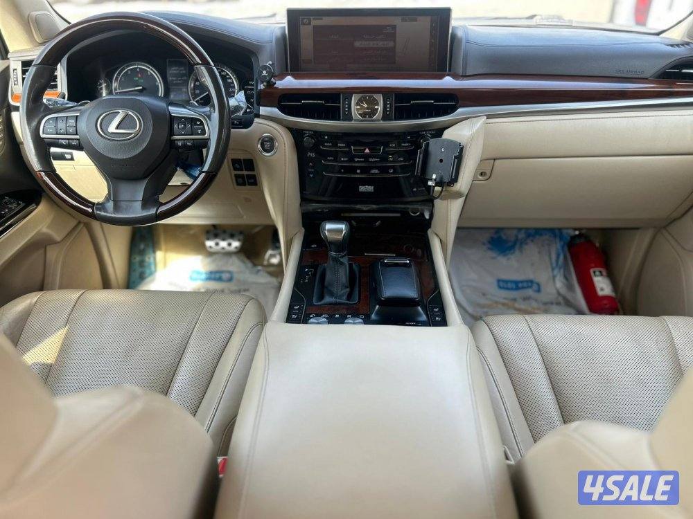 لكزس LX570 s موديل 2018 ماشى 275.000 k.m  وارد الخليج .6