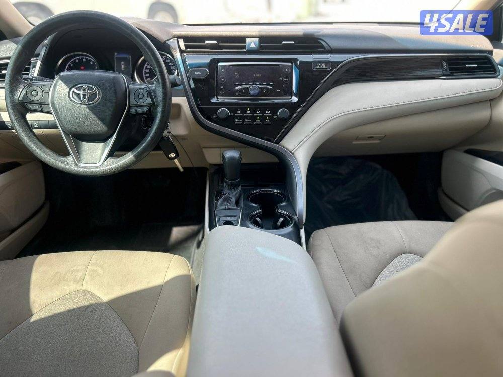 تويوتا  كامرى V4 -LE  موديل 2020 ماشى 88.000 k.m  وارد الساير.7