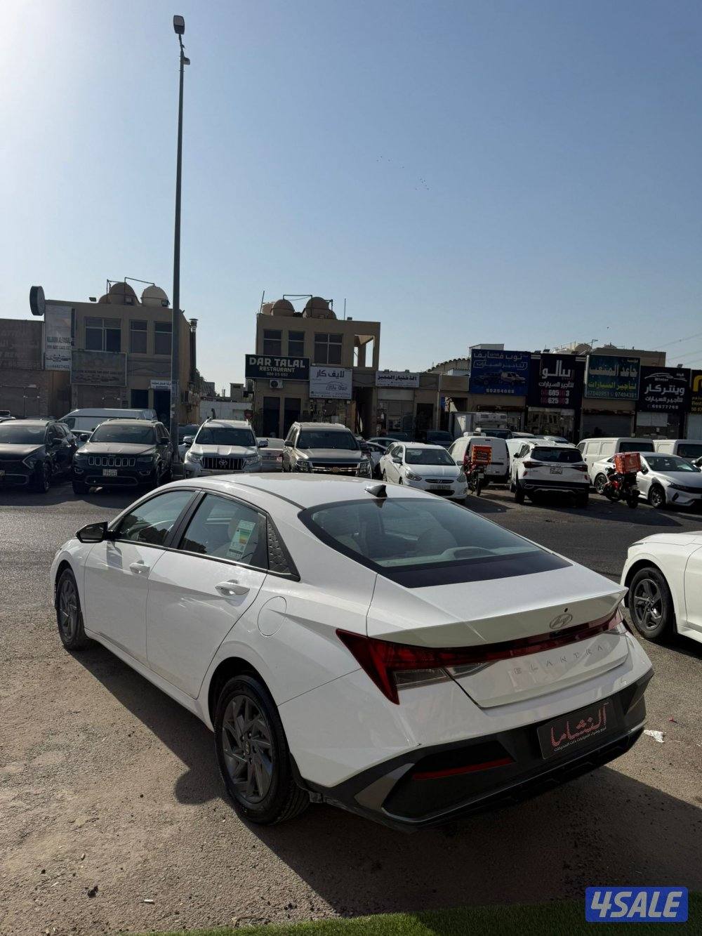 النشاما لبيع وشراء السيارات هونداي النترا2